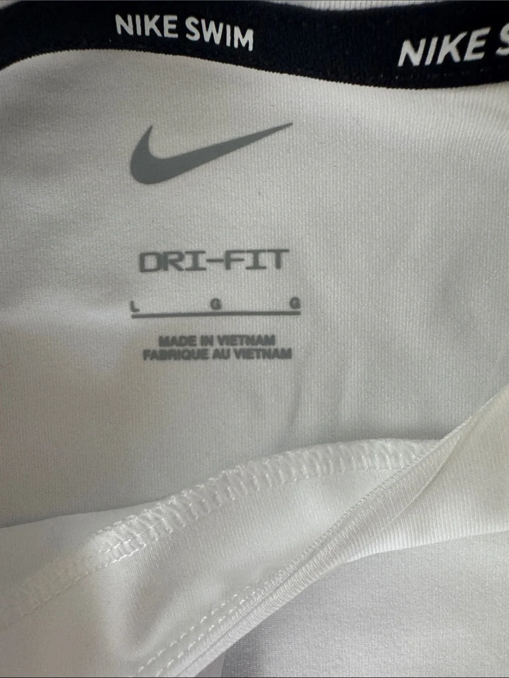 NWT Nike SWIM‎ White Long-Sleeve Dri-FIT SPF 40 Top with Black Swoosh